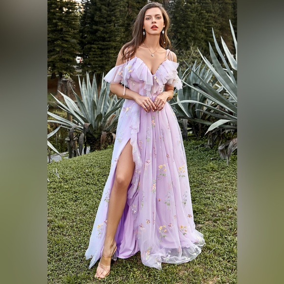 Fairycore formal Spaghetti Strap Floral Embriodered Dress in Purple size 10 NWOT - Picture 3 of 16